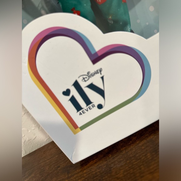 Disney Ily 4Ever Holiday Doll Set - Picture 2 of 8